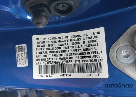 2016 Honda Civic Lx z USA, uszkodzony, nr VIN 19XFC2F57GE209852